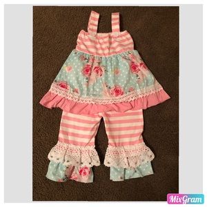 Floral/striped outfit